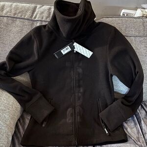 Bench fleecy sweater